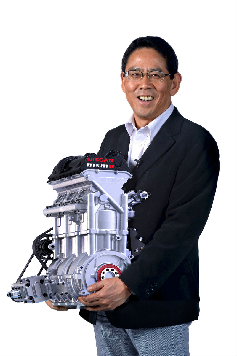 Illustration for article titled You Can Cradle This 3-Cylinder Engine Like an 88-Pound, 400 HP Baby
